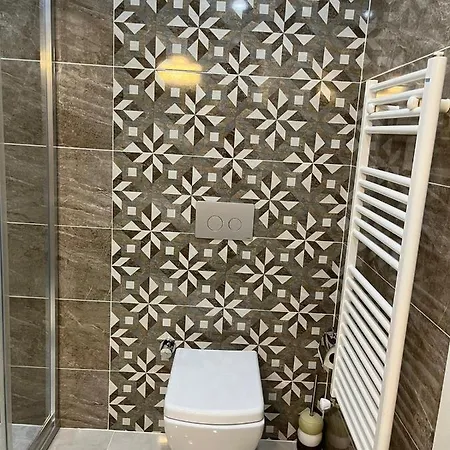 Quenn's House Trabzon